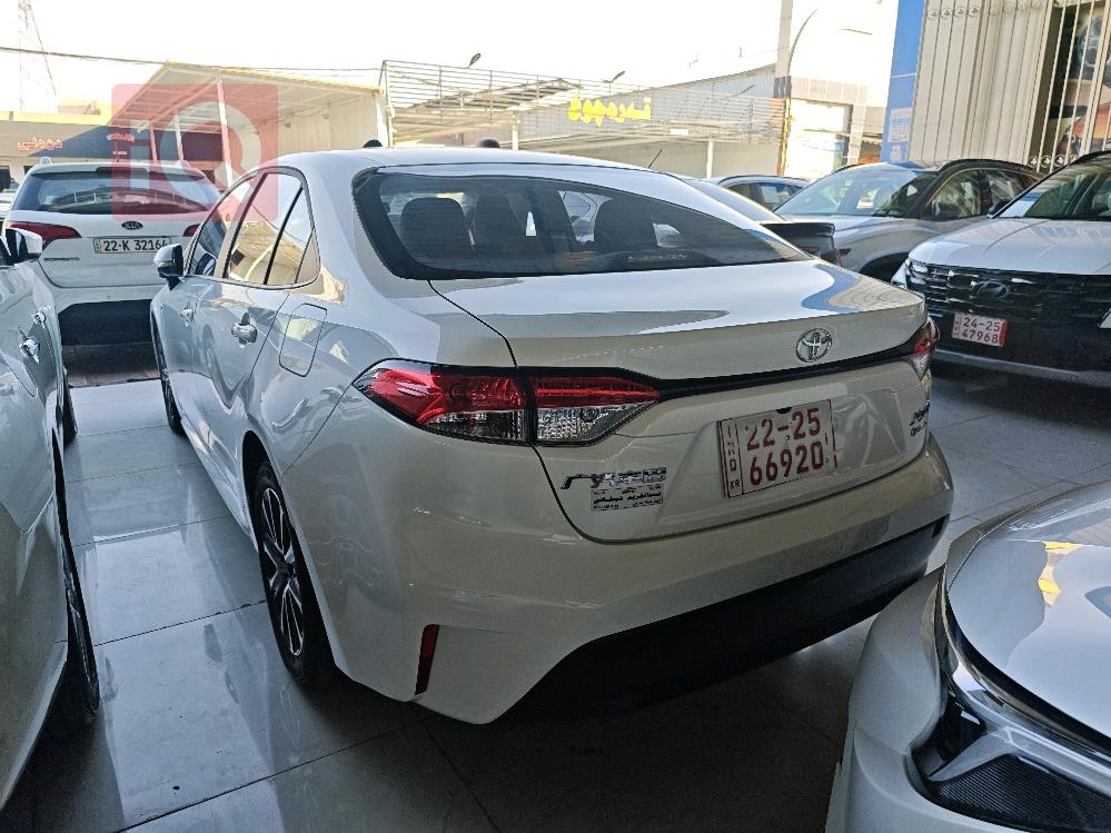 تۆیۆتا کۆرۆلا